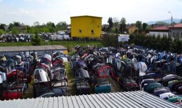 transporto priemonių išdavimas į metalo laužą, automobilių pirkimas, naudotos dalys