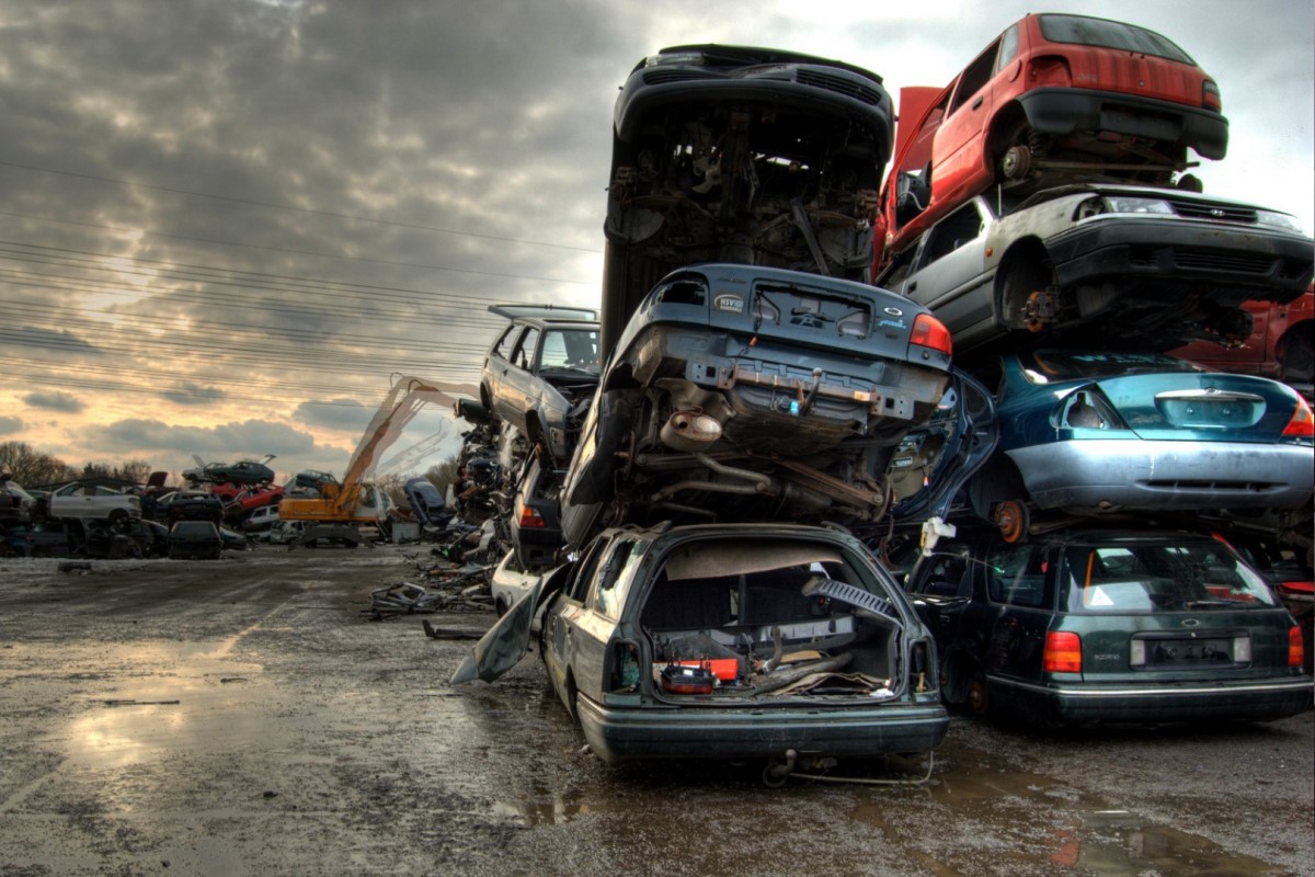 transporto priemonių išdavimas į metalo laužą, automobilių pirkimas, naudotos dalys